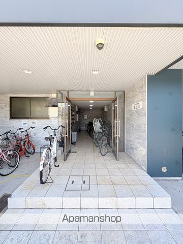リリーフ明日香東住吉の玄関写真
