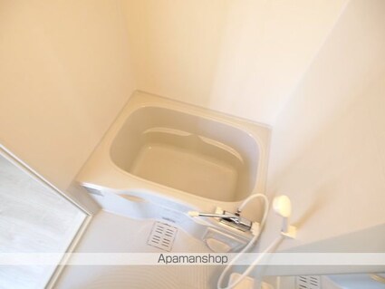 ＤＥ　ＤＯＭＯ　ＧＥＭＩＮＯＳ　２ｎｄ[1K/33m2]のバス