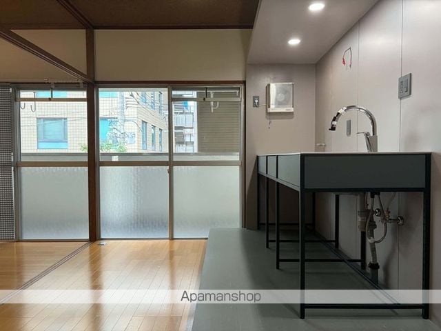 新高砂マンションの内装写真