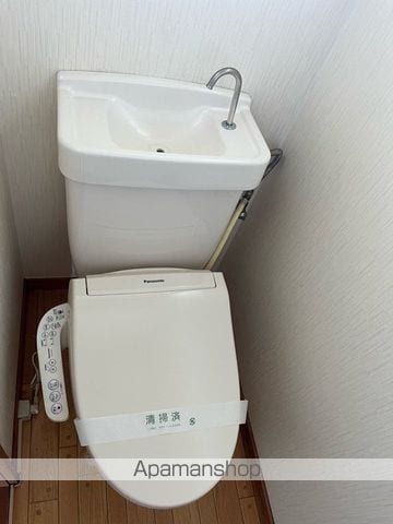 オリーブの内装写真