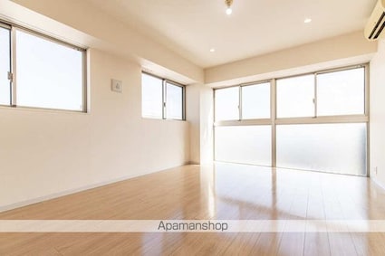 レヴィーガときわ台ｃｒｏｂ[1LDK/39.43m2]のリビング・居間