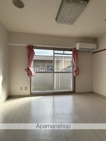 コスモハイツ旭ヶ丘の内装写真