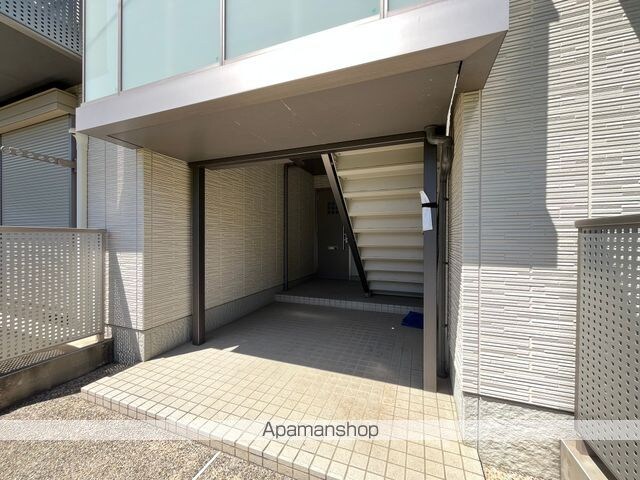 ソレイユ西浜[2LDK/54m2]のエントランス