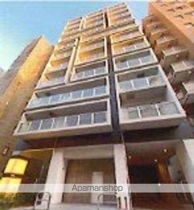 リテラス三軒茶屋[1LDK/75.2m2]の外観2