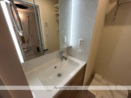 ビオット彦根　Ｂ棟[1K/30.3m2]の洗面所