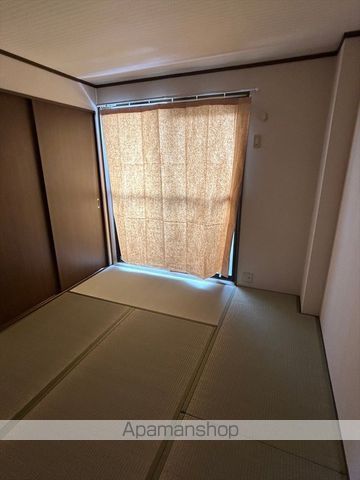 レジェンドSHIKITAの内装写真