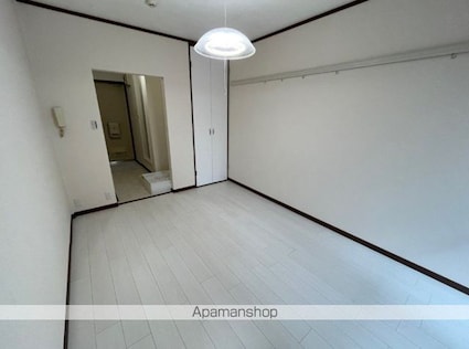 プラネックスＨＯＺＯ[1K/18m2]の内装2