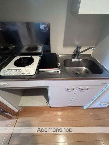 RESIUR−HUMEDAEASTの内装写真