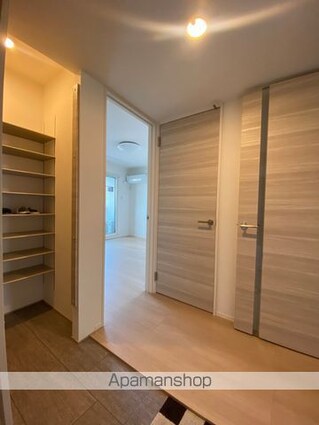 ＤーＲＯＯＭ和歌山黒田[2LDK/69.52m2]の玄関