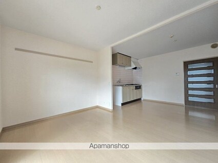 東京都八王子市諏訪町[2LDK/59m2]の内装4