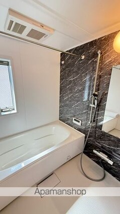 ＹＯＵＲ　ＭＡＩＳＯＮ旭　Ｂ棟[2LDK/56.25m2]のバス