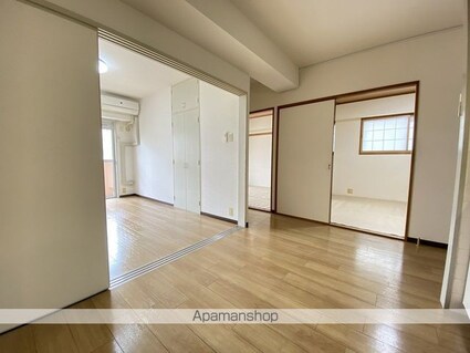 パークハイツ東口[4DK/66.48m2]の内装6