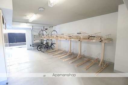 東京都立川市曙町２丁目[1K/25.2m2]の共用部3