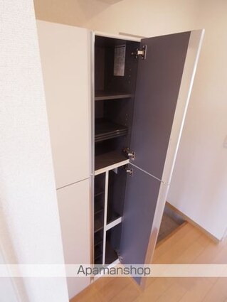 東京都武蔵野市西久保３丁目[1DK/25.62m2]の玄関
