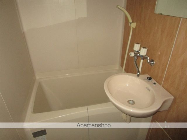 メゾン加後の内装写真