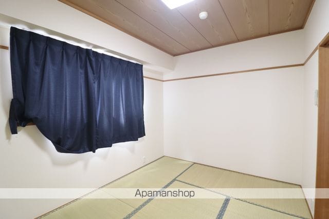 ラフィーネ丸武の内装写真