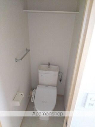 東京都新宿区北新宿４丁目[1K/22.73m2]のトイレ