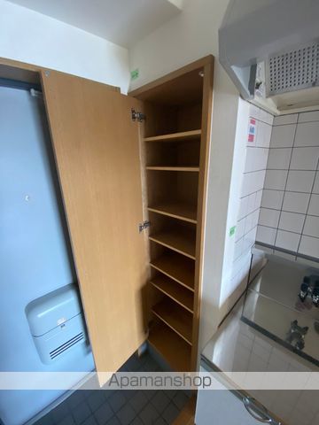 アークハイツ内山下の内装写真