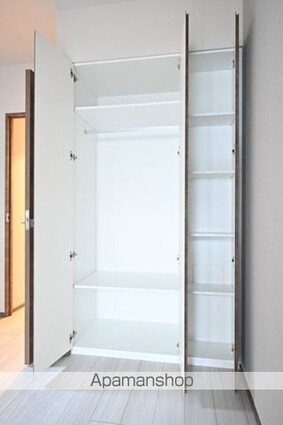 東京都目黒区東山２丁目[1K/25.44m2]の収納