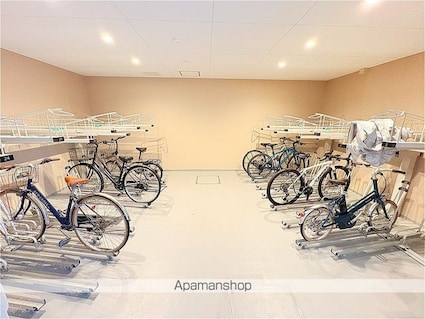 シーズンフラッツ青葉通一番町[1LDK/41.9m2]の共用部2