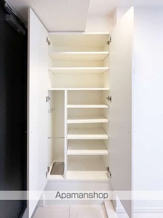 ＳーＲＥＳＩＤＥＮＣＥ松戸[1K/23.31m2]の玄関