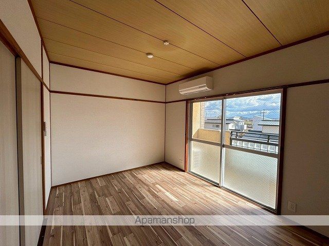 タクボ小泉ハイツの内装写真