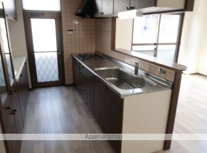 杉浦ビル[4LDK/102.04m2]のキッチン