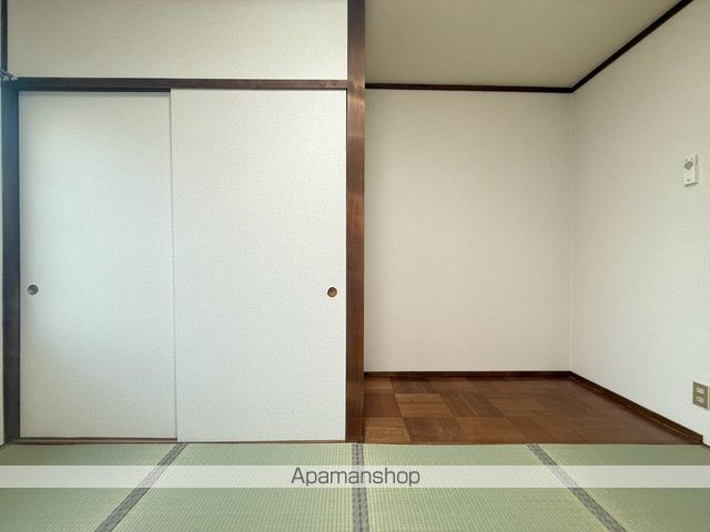 ライブタウン富岡IIの内装写真