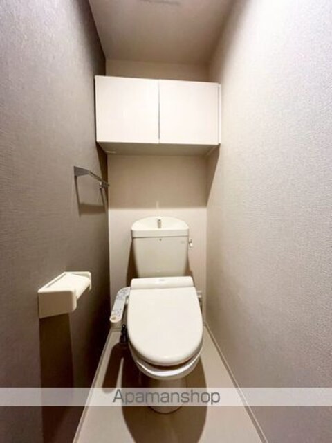 ＤーｒｏｏｍシルクマムＢ[2LDK/55.62m2]のトイレ