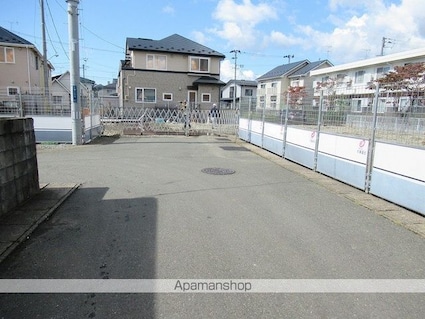アーバンコート　西青山　北棟[1LDK/50.05m2]の外観1