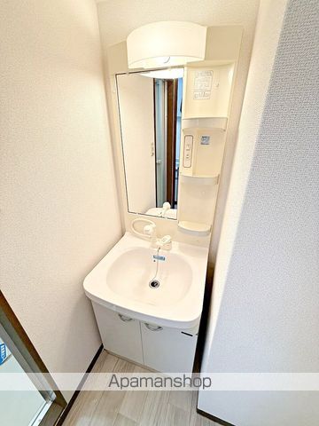 ドルフィンの内装写真
