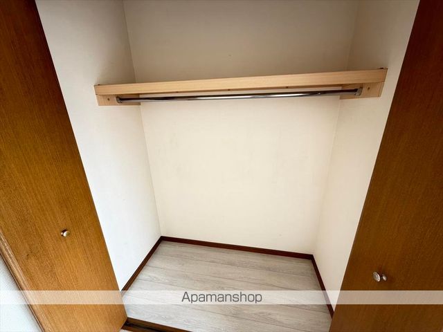 クランベリーの内装写真
