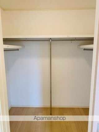 ボヌール吉祥寺[2LDK/72.04m2]の収納