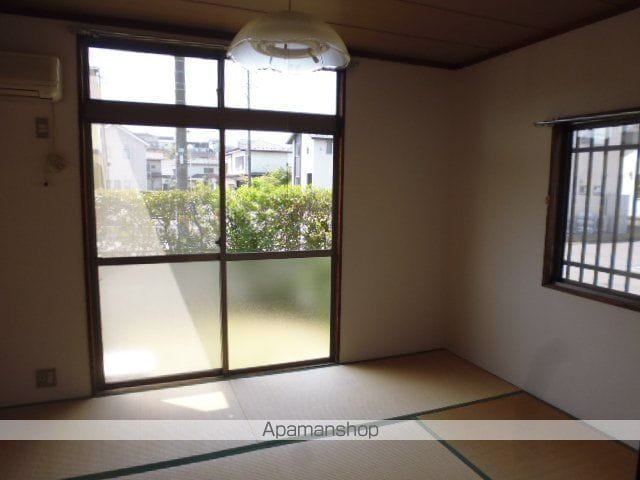 フォークロア安積C棟の内装写真