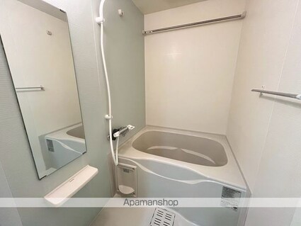 和歌山県和歌山市南甚五兵衛丁[1K/30.96m2]のバス