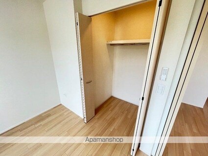 ルミエール　レスポワール[1LDK/42.34m2]の収納