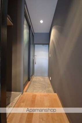 エルスタンザ下北沢[1R/32.65m2]の玄関