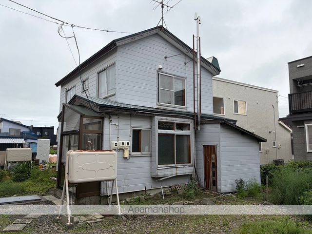 前田5ー11貸家の外観写真