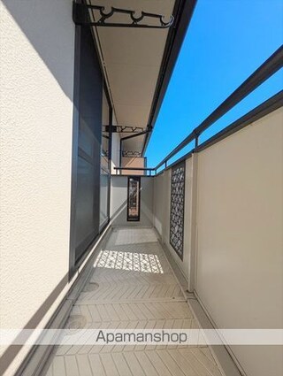 ロイヤルパレス新倉　Ｂ棟[2DK/48.6m2]のバルコニー