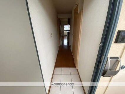 マリベール南江戸[2LDK/54.45m2]の玄関