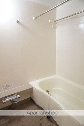 東京都新宿区余丁町[2LDK/54.74m2]のバス