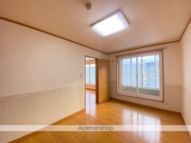 レジデンス・シーコーストIの内装写真