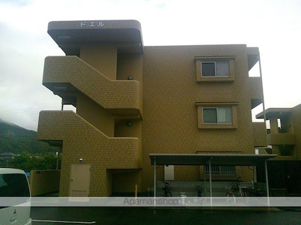 ドエル[2LDK/54.6m2]の外観3