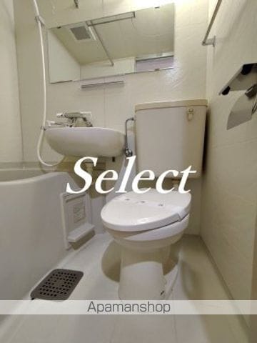 IWASAKI BLDGの内装写真