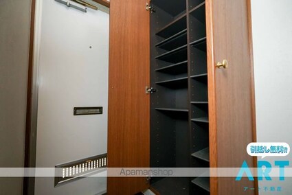 ラフィーネ石手[2LDK/65.16m2]の内装4