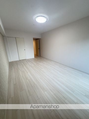 PREGI0北浜の内装写真