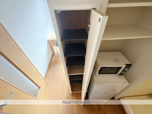 レオパレスホワイト バーチの内装写真