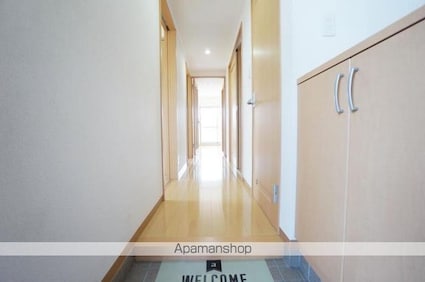 ルナ・マーレ椿[2LDK/63.36m2]の玄関