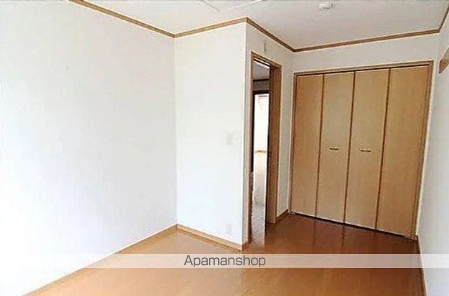 ピュアホワイト国立の内装写真