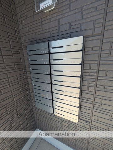 パストラル 泉の玄関写真